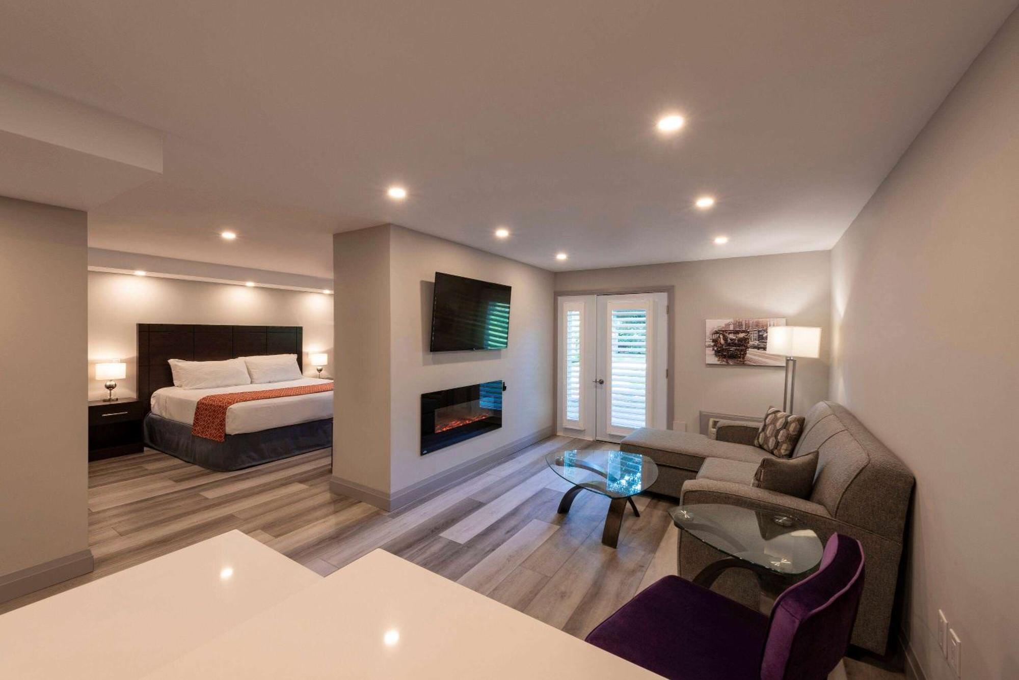 Georgian Bay Hotel Trademark Collection By Wyndham Collingwood Exteriér fotografie